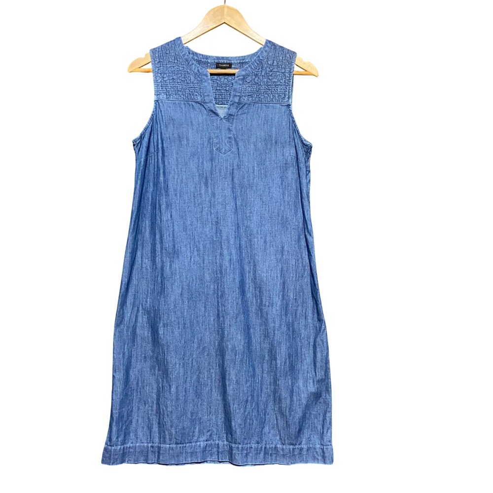 Talbots‎ Womens Blue Denim Smocked Yoke Sleeveless Shift Dress Size 6 Cotton
